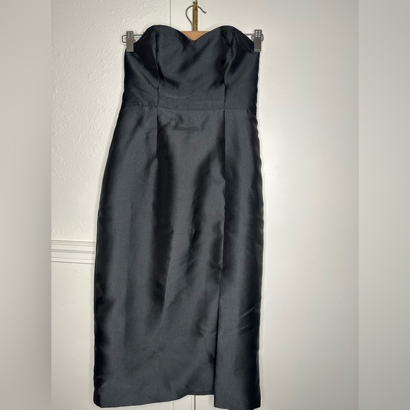 HUTCH black taffeta strapless bow back midi dress 2 - Picture 4 of 10